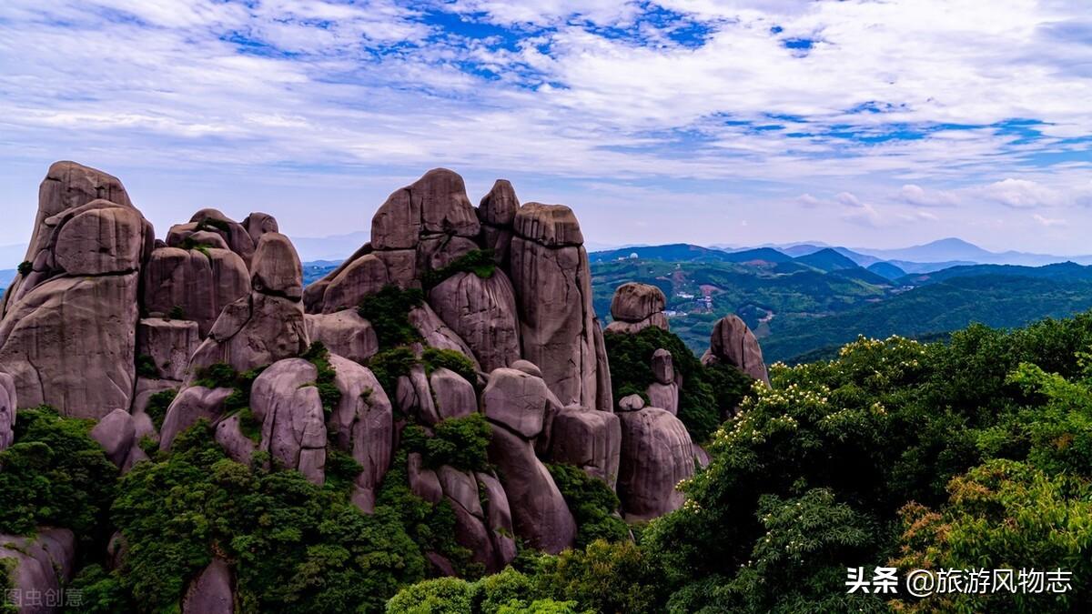 福建最高山峰排名(福建海拔最高的山峰排名)