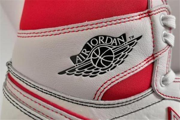 aj1兔八哥手稿开箱评测 aj1兔八哥手稿实物图片