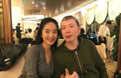 ​杨采钰不愿当刘亦菲“第二”，获冯小刚力捧